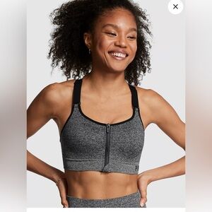 NWT Victorias Secret -Pink -Sports bra Zip front Size M